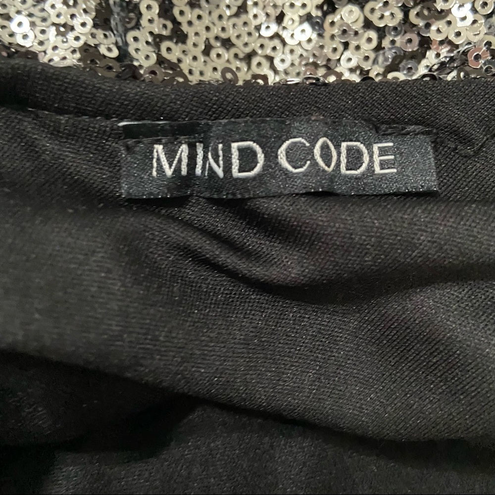 Mind Code Ombre’ Sequin Open Back Dress - Picture 7 of 9